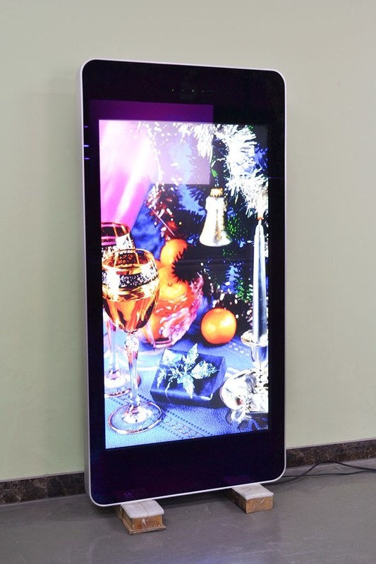 Sunlight Viewable 55" 430W Outdoor LCD Advertising Display